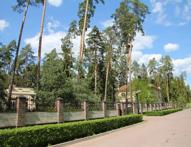 дом  в КП Сосновый Бор, 23 км от МКАД