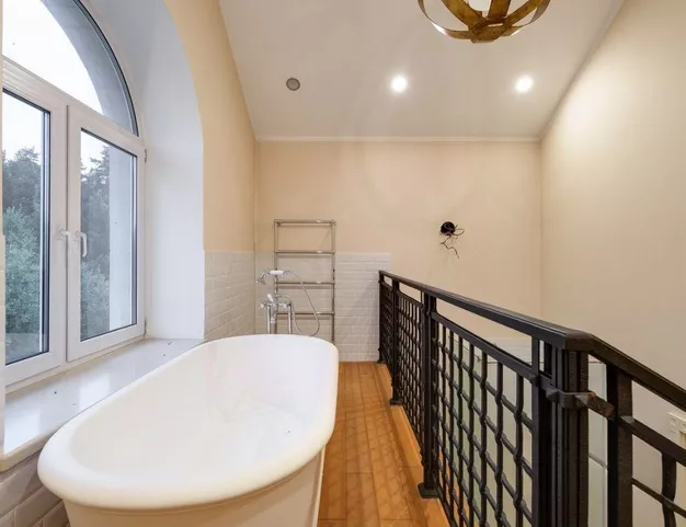 дом  в КП Успенское-2, 20 км от МКАД