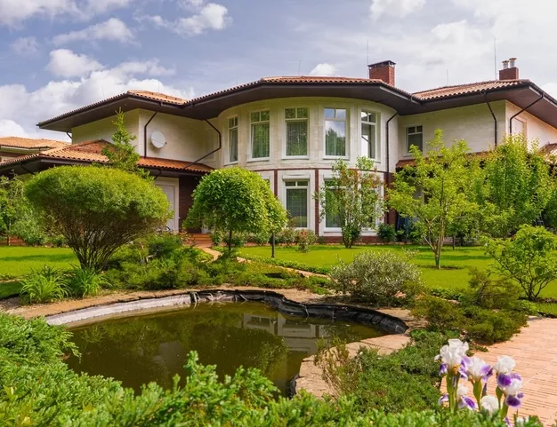 дом  в КП Благодать, 30 км от МКАД