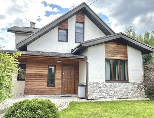 дом  в КП Николо-Урюпино, 10 км от МКАД