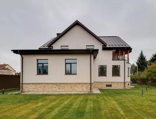 дом  в КП Усово, 12 км от МКАД