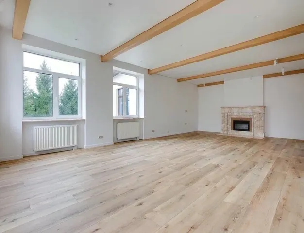 дом  в КП Усово, 12 км от МКАД