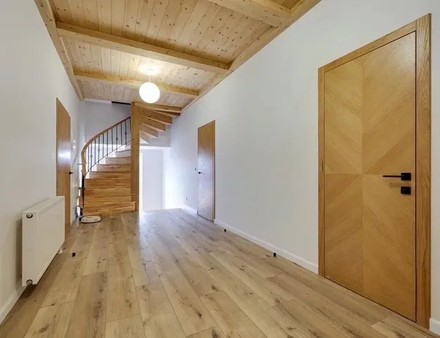 дом  в КП Усово, 12 км от МКАД