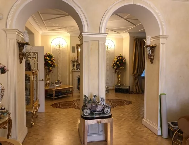 дом  в КП Жуковка, 9 км от МКАД