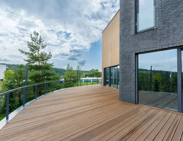 дом  в КП Березки, 17 км от МКАД