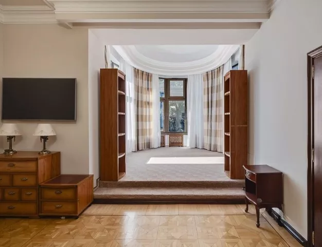 дом  в КП Усадьба Подушкинского Лесопарка, 9 км от МКАД