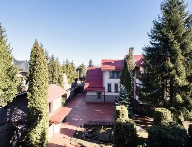 дом  в КП Усадьба Подушкинского Лесопарка, 9 км от МКАД