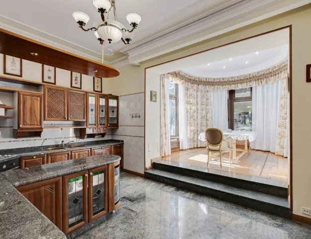 дом  в КП Усадьба Подушкинского Лесопарка, 9 км от МКАД