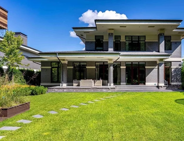 дом  в КП Ренессанс Парк, 19 км от МКАД