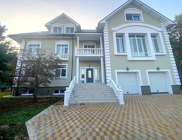 дом  в КП Зелёный ветер-1, 23 км от МКАД