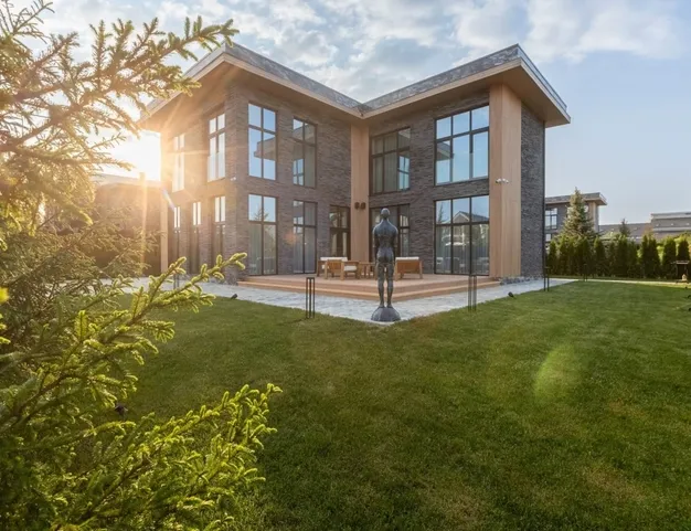 дом  в КП Николина Поляна, 20 км от МКАД