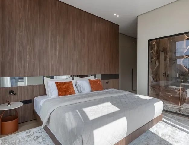 дом  в КП Николина Поляна, 20 км от МКАД