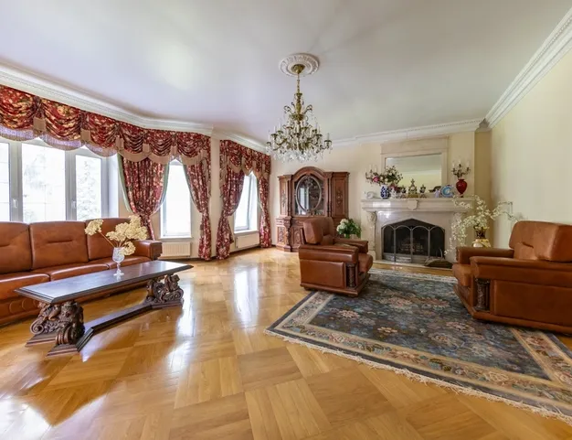 дом  в КП Сосновый Бор, 23 км от МКАД