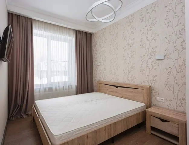 дом  в КП Лес и река, 14 км от МКАД