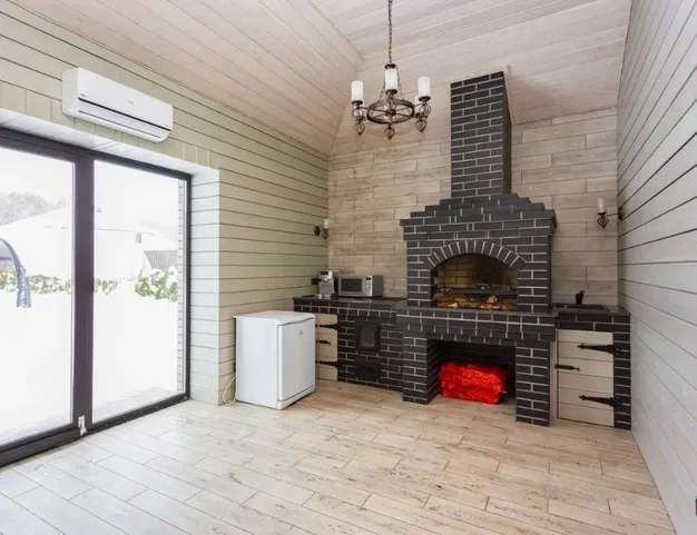 дом  в КП Лес и река, 14 км от МКАД