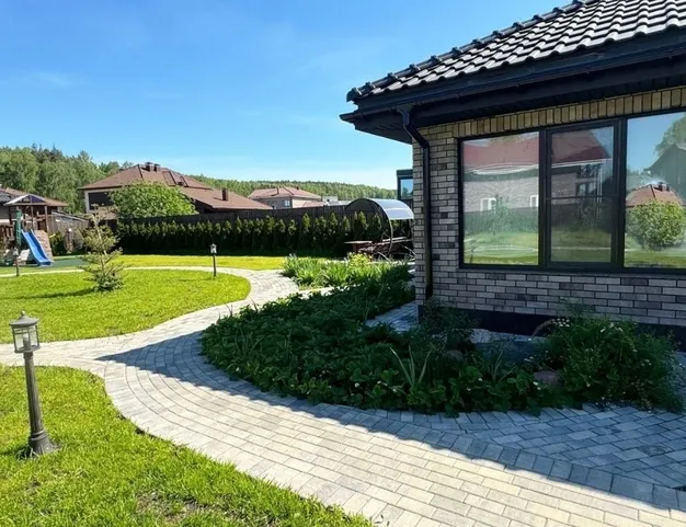 дом  в КП Лес и река, 14 км от МКАД