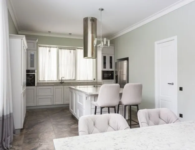 дом  в КП Лес и река, 14 км от МКАД