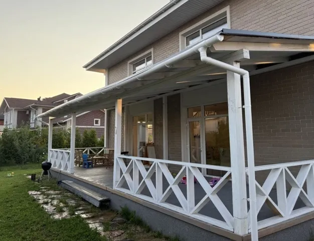 дом  в КП Новорижский, 19 км от МКАД