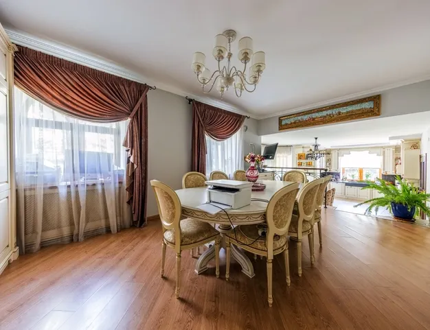 дом  в КП Береста, 2 км от МКАД