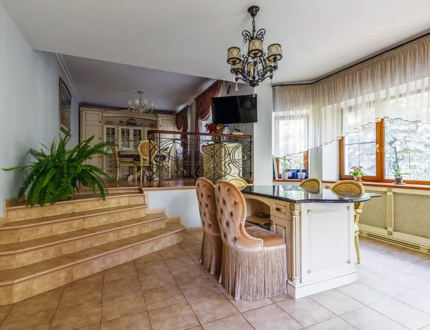 дом  в КП Береста, 2 км от МКАД