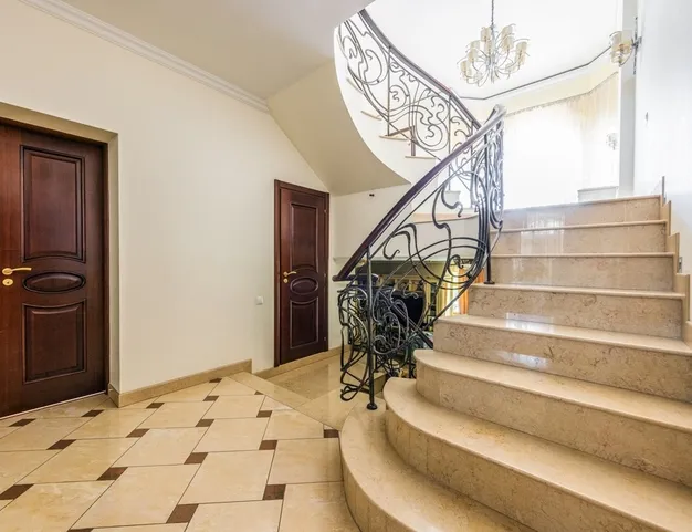 дом  в КП Береста, 2 км от МКАД