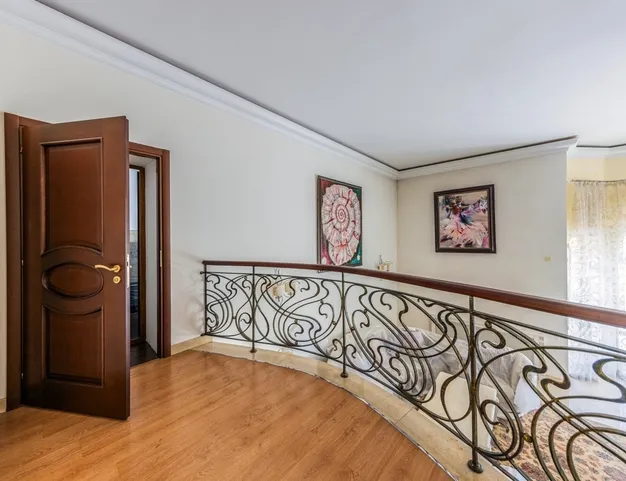 дом  в КП Береста, 2 км от МКАД