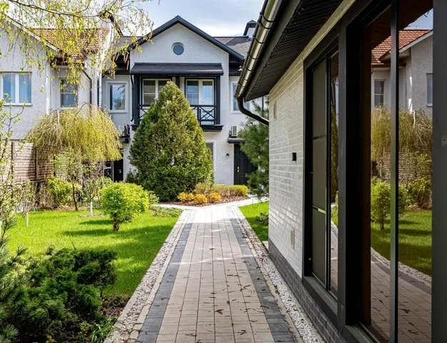 таунхаус  в КП Петровский, 13 км от МКАД