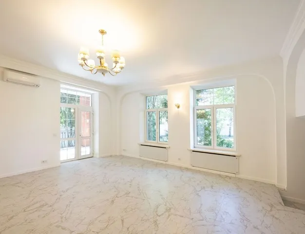 дом  в КП Солослово, 15 км от МКАД