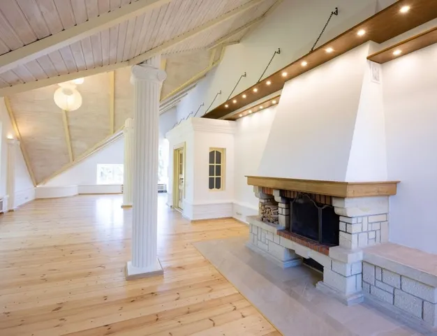 дом  в КП Солослово, 15 км от МКАД