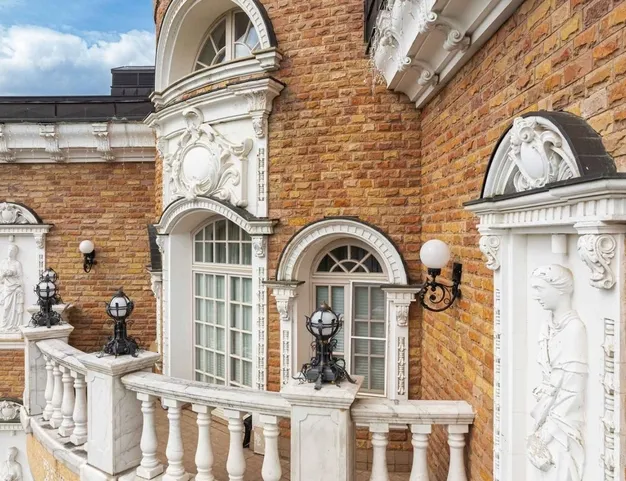 дом  в КП Третья Охота, 10 км от МКАД