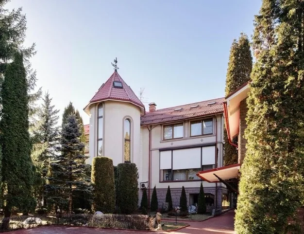 дом  в КП Усадьба Подушкинского Лесопарка, 9 км от МКАД