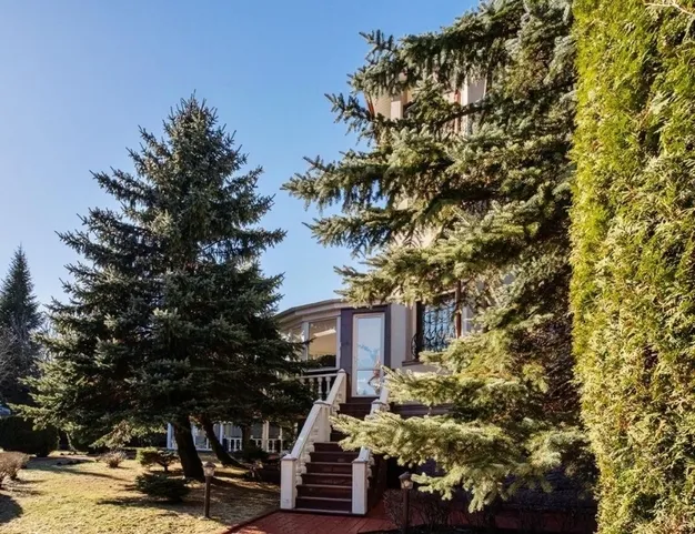 дом  в КП Усадьба Подушкинского Лесопарка, 9 км от МКАД