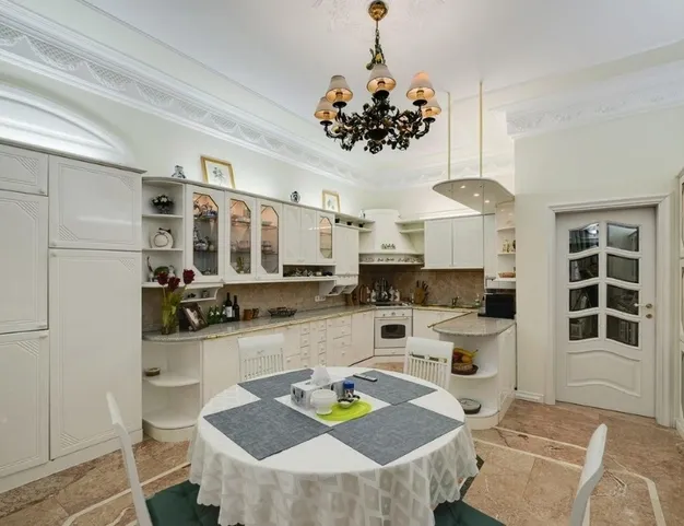 дом  в КП Усадьба Подушкинского Лесопарка, 9 км от МКАД