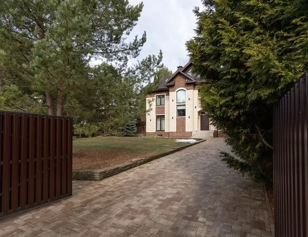 дом  в КП СНТ Хуторок, 33 км от МКАД