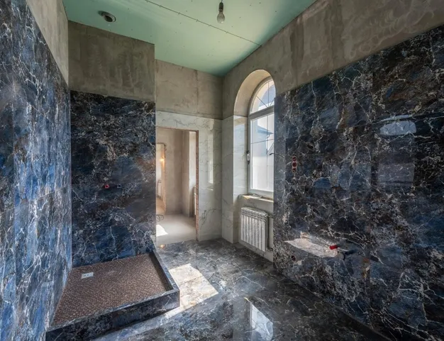 дом  в КП Захарково, 10 км от МКАД