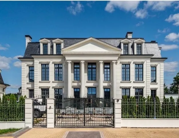 дом  в КП Миллениум Парк, 19 км от МКАД