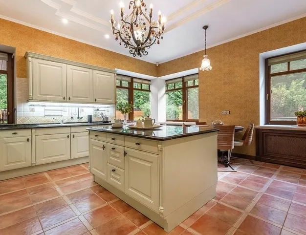 дом  в КП Сосновый Бор, 23 км от МКАД