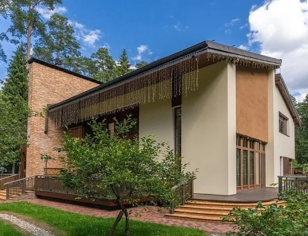 дом  в КП Сосновый Бор, 23 км от МКАД