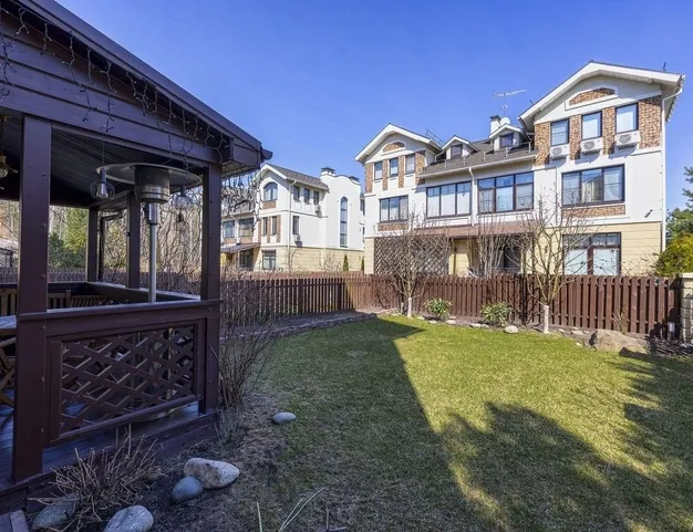 таунхаус  в КП Павлово-2, 14 км от МКАД