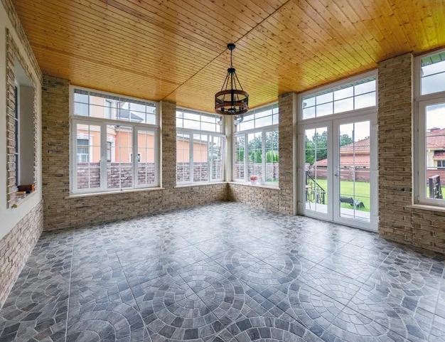 дом  в КП Заря, 16 км от МКАД