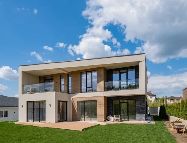 дом  в КП Заречный, 18 км от МКАД