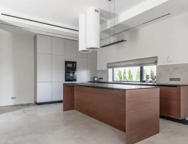 дом  в КП Заречный, 18 км от МКАД