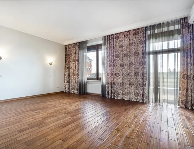 дом  в КП Ивановское, 20 км от МКАД