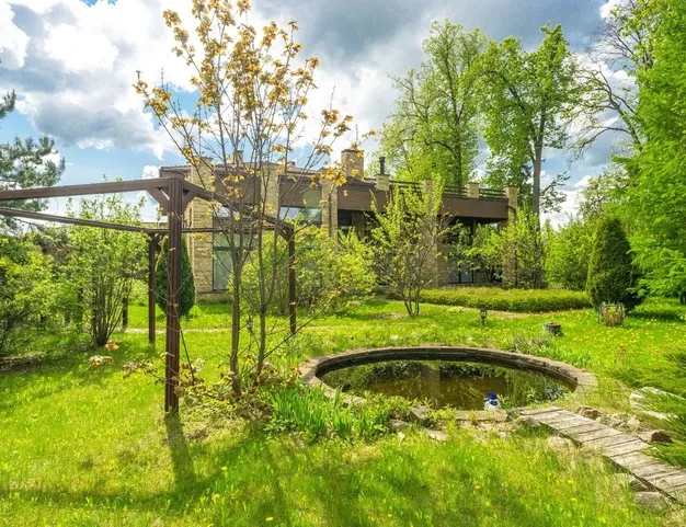 дом  в КП Ивановское, 20 км от МКАД