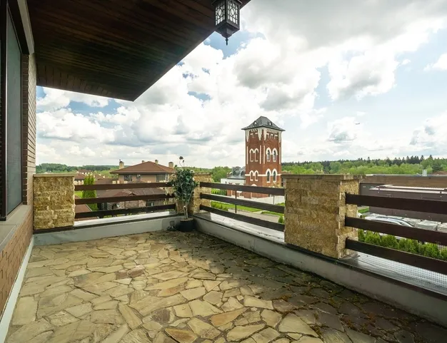 дом  в КП Ивановское, 20 км от МКАД