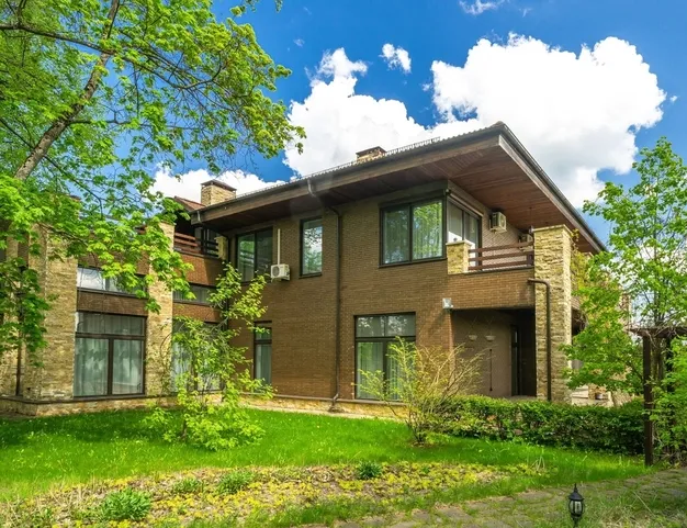 дом  в КП Ивановское, 20 км от МКАД