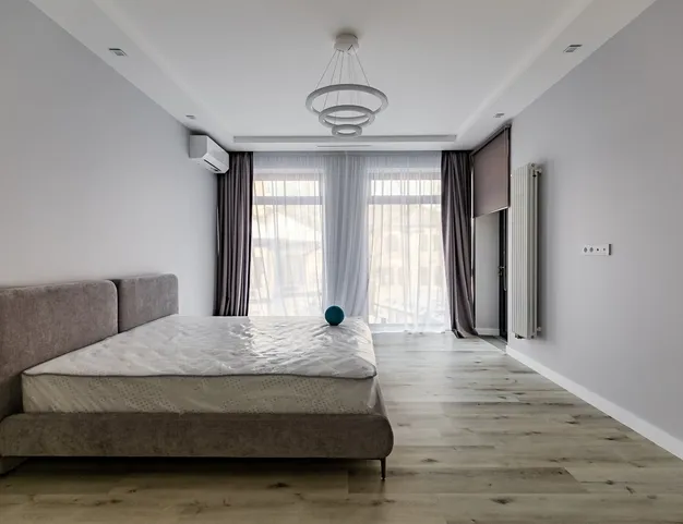 дом  в КП Заря, 16 км от МКАД