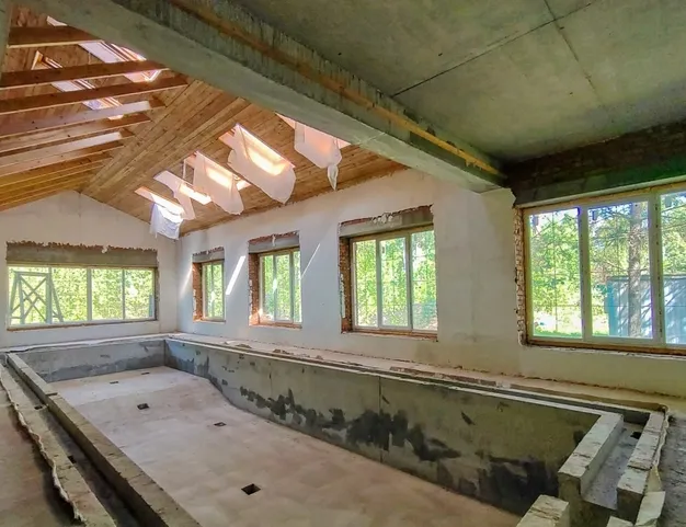 дом  в КП Росинка, 15 км от МКАД