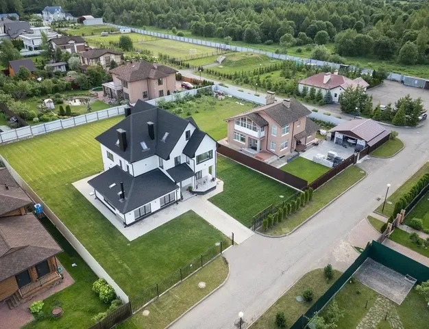 дом  в КП Лисавино-2, 38 км от МКАД