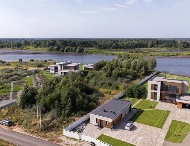 участок  в КП Конаково Ривер Клаб, 120 км от МКАД